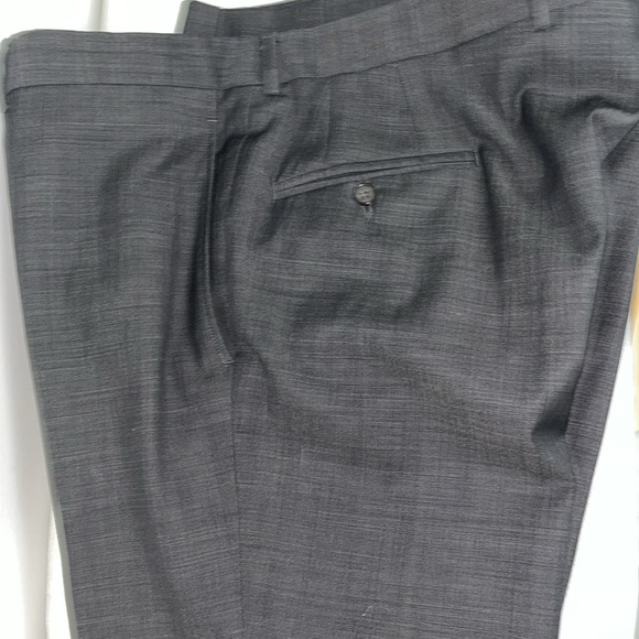 Ted Baker London Dress Pants Size 38W, 28” Inseam. 100% Wool. VGUC. - Picture 2 of 16